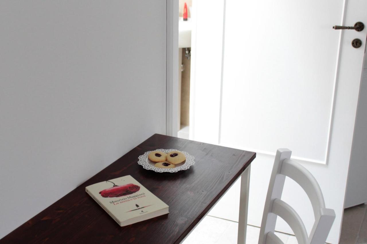 A Casa Ventotto Bed & Breakfast Mesagne Bagian luar foto
